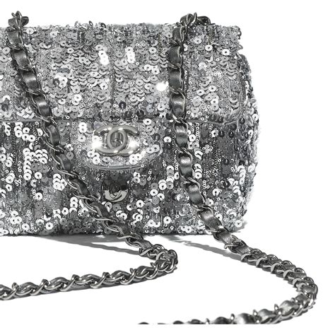 extrapetite chanel flap|Small flap bag, Sequins & silver.